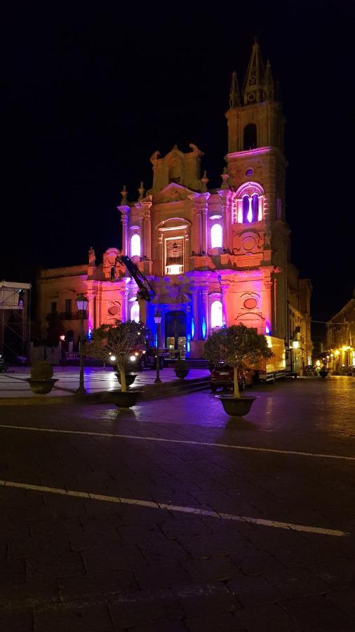 The Artists Acireale Exterior foto